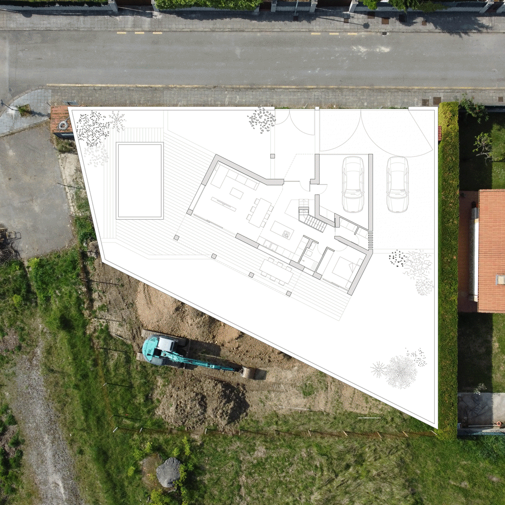 En esta vivienda unifamiliar Recon Arquitectura diseñó una casa que se adaptara a la forma triangular del solar En esta vivienda unifamiliar Recon Arquitectura diseñó una casa que se adaptara a la forma triangular del solar